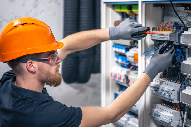 Best Emergency Electrician Near Me  in North Hobbs, NM
